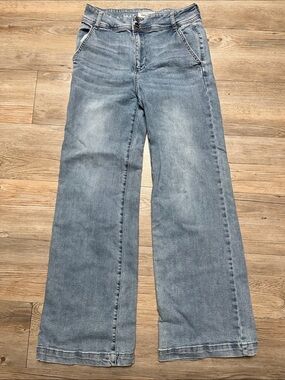 High-Rise Light Blue Wide-Leg Jeans